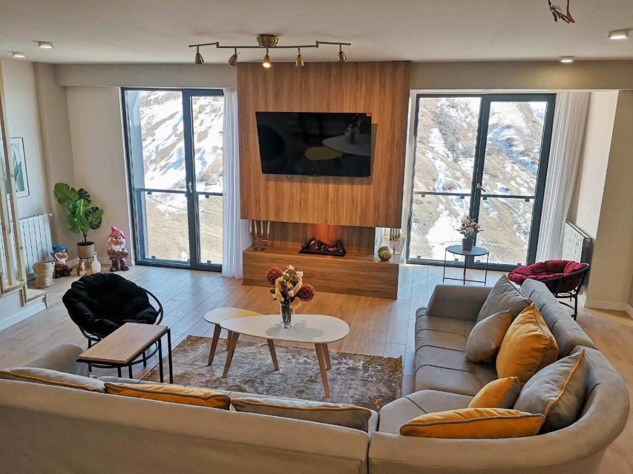 Gudauri Travel Chalets In New Gudauri Rum bild